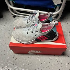 Nike Huarache Drift PRM size 9